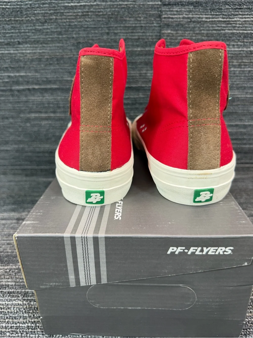 PF Flyers Center Hi Red Vintage Style Canvas Sneakers Men’s 8.5 Women’s 10 New